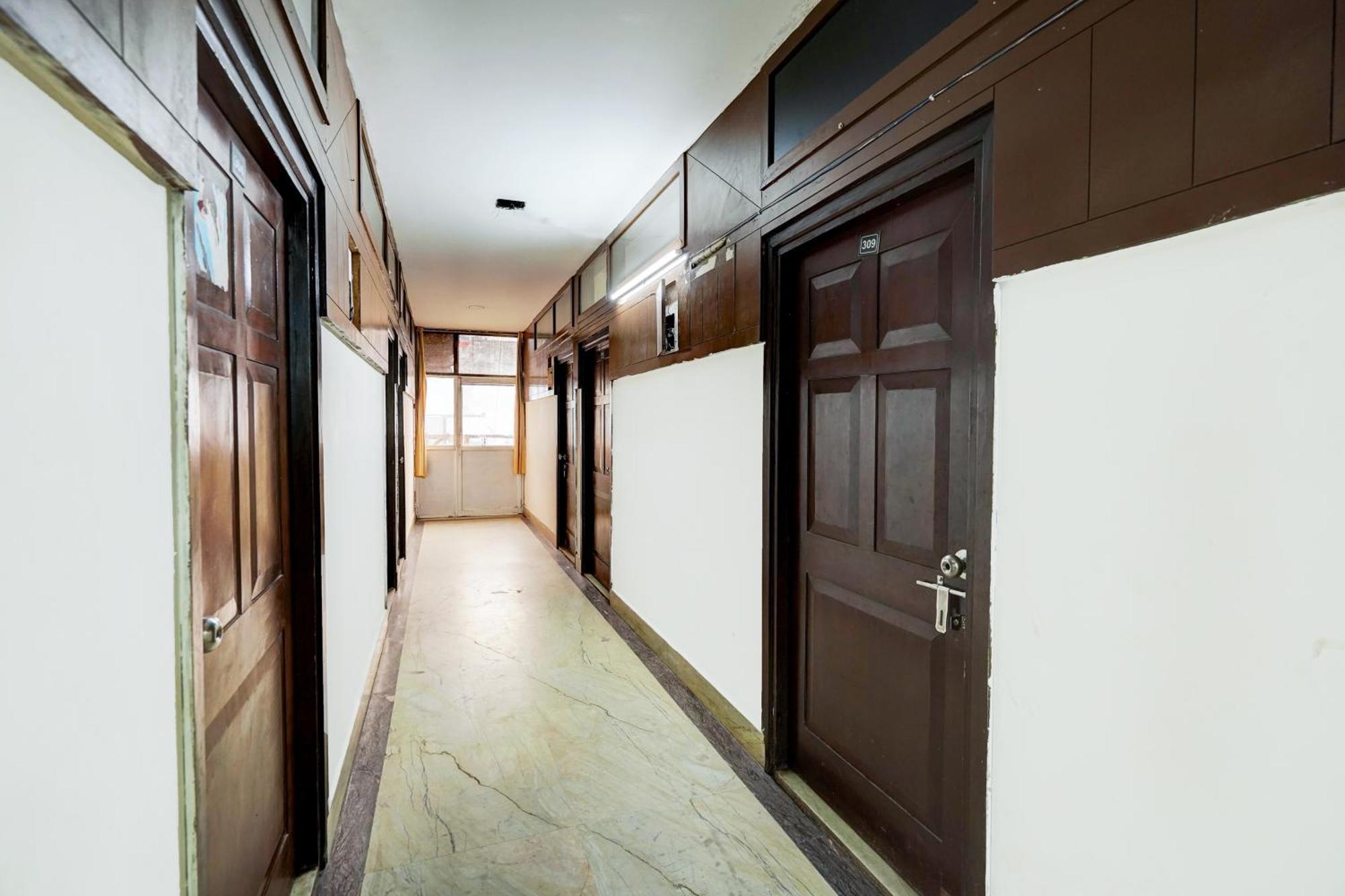 Hotel O Ashoka Inn Hotel Near Botanical Garden Noida Dış mekan fotoğraf