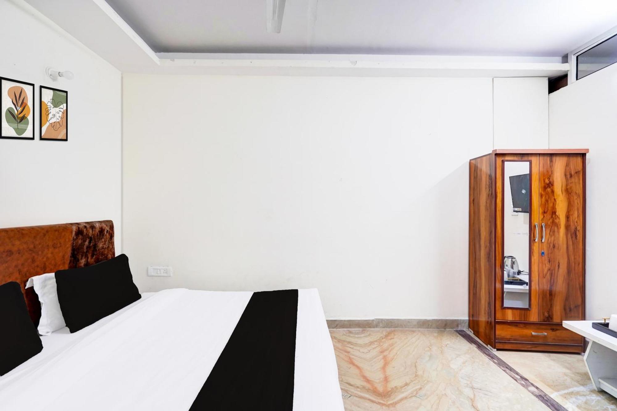 Hotel O Ashoka Inn Hotel Near Botanical Garden Noida Dış mekan fotoğraf